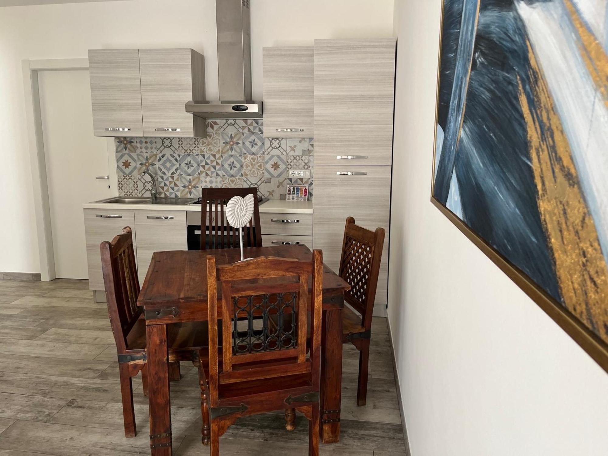 Kennedy Family Apts Alghero Quarto foto